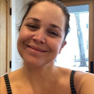 Meet your Posher, Abbie